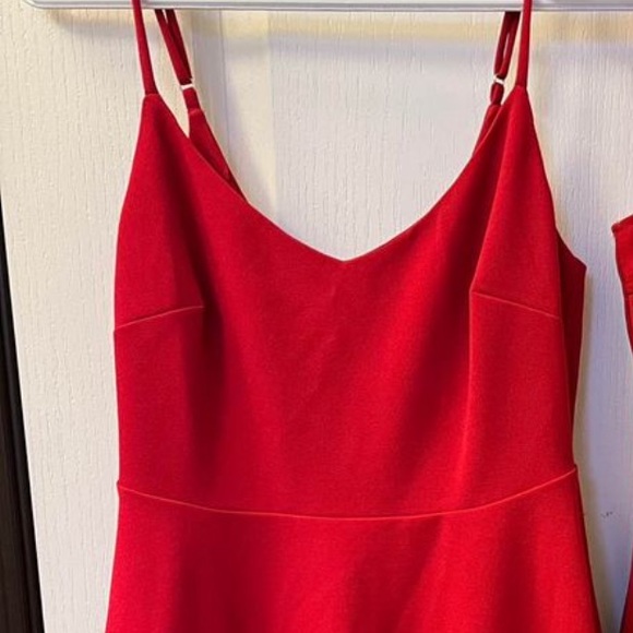 Red lulus dress - Picture 4 of 5